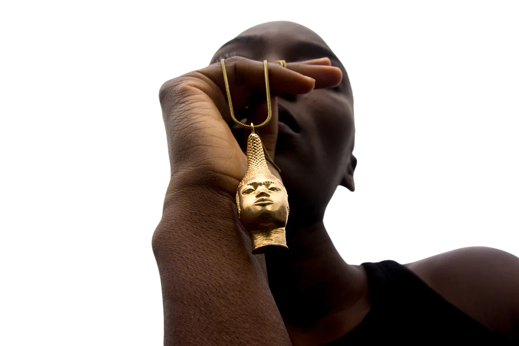 Iyoba Idia ‘Face Forward’ Bronze Pendent