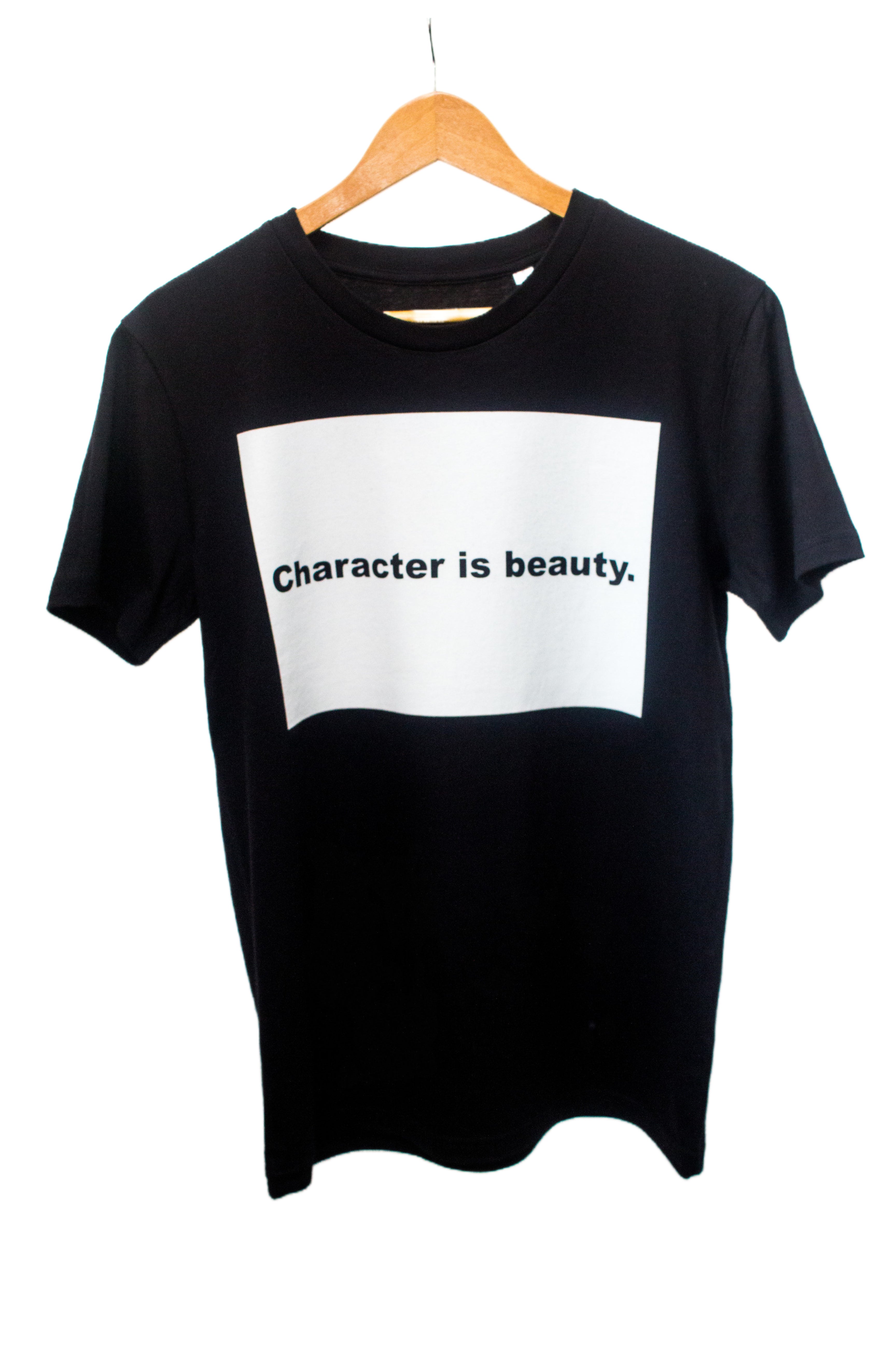 "Character Is Beauty" - T-Shirt (Black)